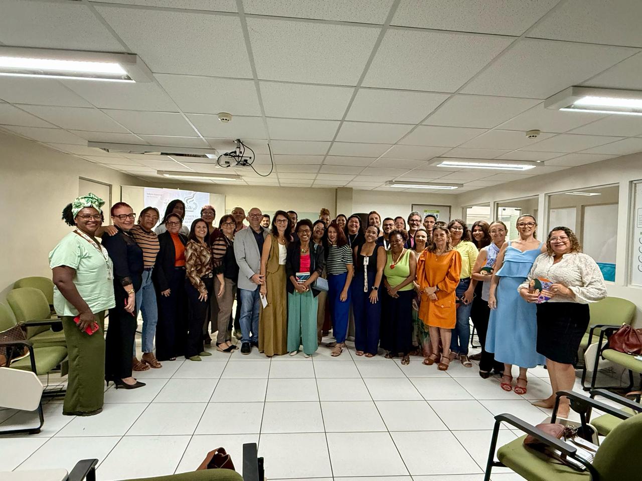 Café com Ouvidoria debate sobre a representatividade feminina na política e no mercado de trabalho