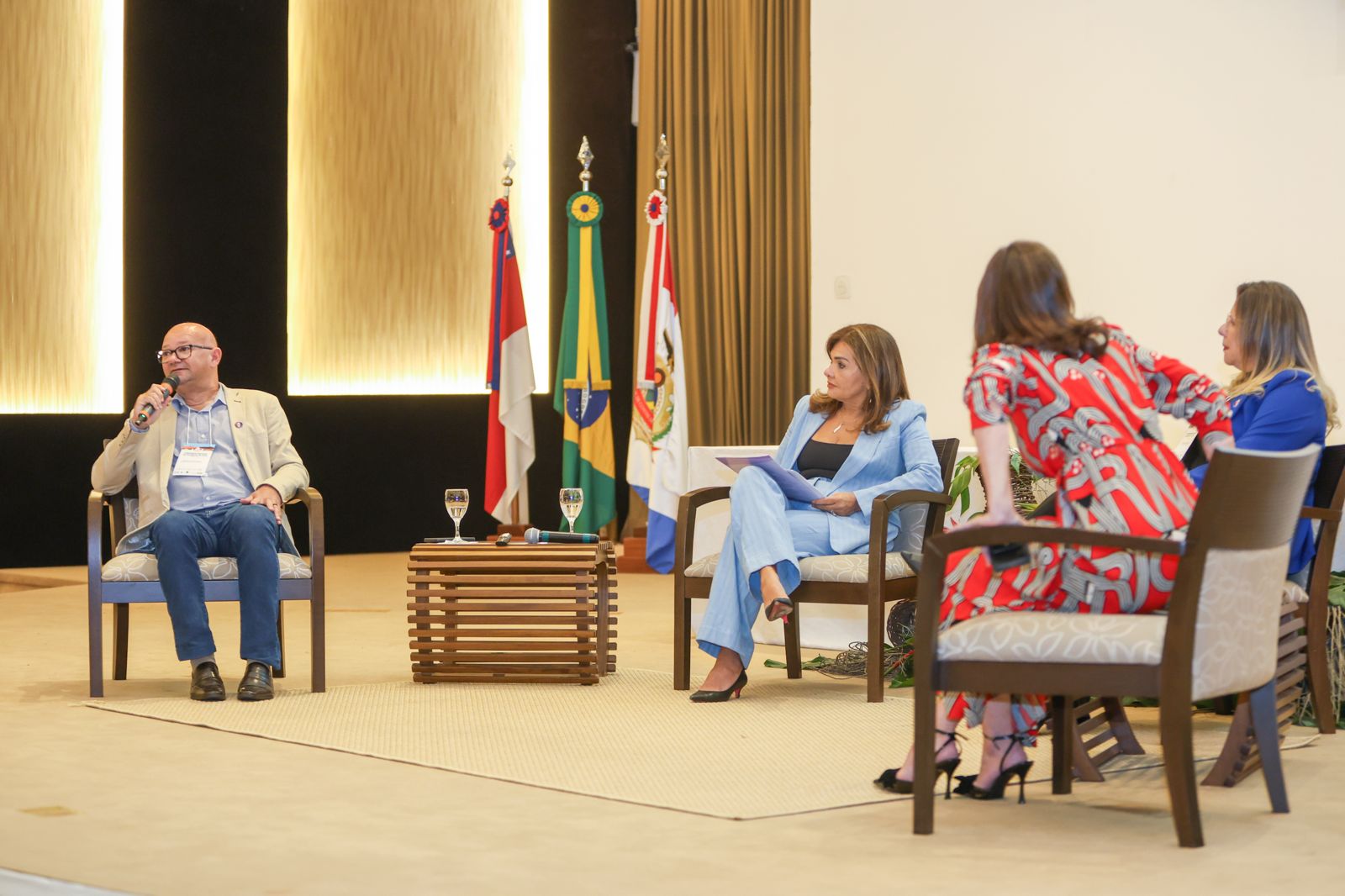 OGE-PI apresenta experiência do Protocolo Diga no 2º Seminário Nacional de Ouvidorias Públicas, em Manaus”